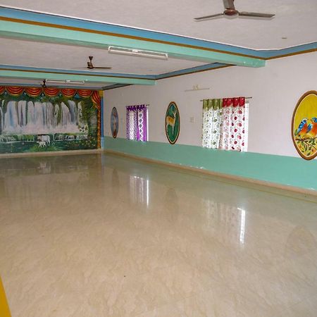 Mahathi Resort And Spa Yelagiri Zewnętrze zdjęcie
